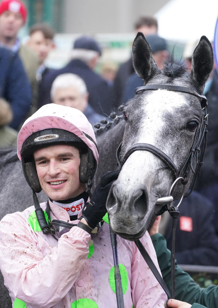 Laois Nationalist — Fairyhouse Lossiemouth leads home a Willie Mullins